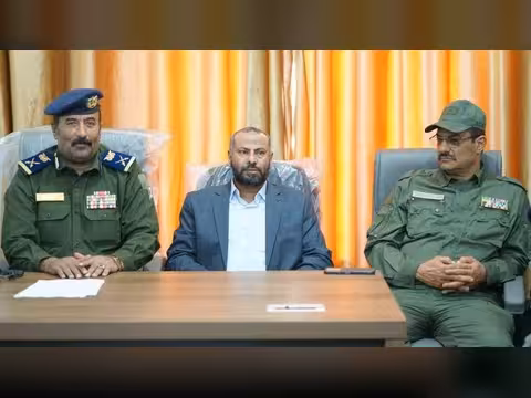 محافظ الضالع ووكيل وزارة الداخلية يتفقدان الأوضاع الأمنية في المحافظة