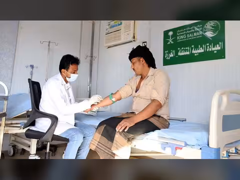 العيادات الطبية المتنقلة لمركز الملك سلمان تقدم خدماتها لـ 856 مستفيدًا في حجة خلال شهر فبراير