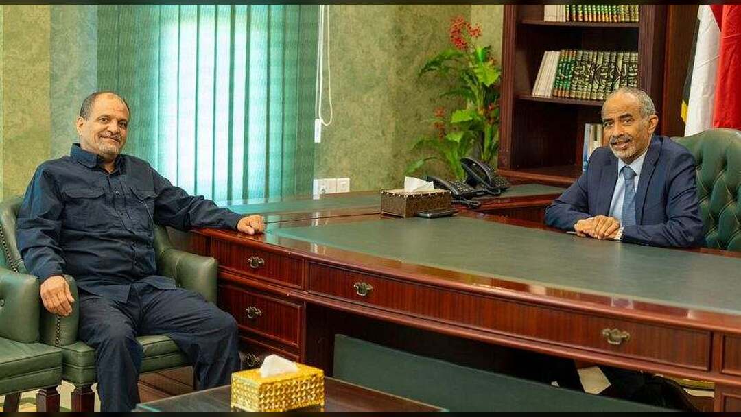 الفريق الركن الصبيحي: مجلس القيادة الرئاسي يضع ملف مكافحة الإرهاب في صدارة أولوياته