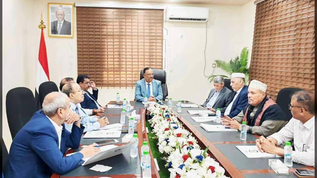 الجمارك والغرفة التجارية تناقشان جهود تسهيل العمل الجمركي ومعالجة إشكاليات القطاع الخاص