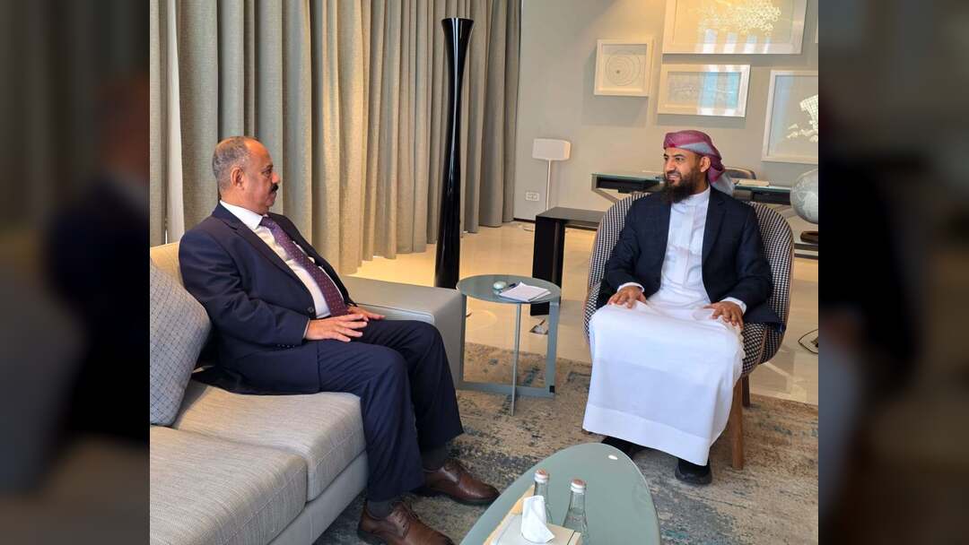 المحرّمي يلتقي وزير النقل ويؤكد ضرورة تطوير قطاعات النقل وتحسين الخدمات المقدمة للمواطنين