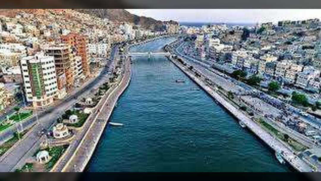 السلطة المحلية واللجنة الأمنية بحضرموت تدعوان إلى التحلي بالوعي والمسؤولية الوطنية وعدم الانجرار خلف الدعوات التحريضية