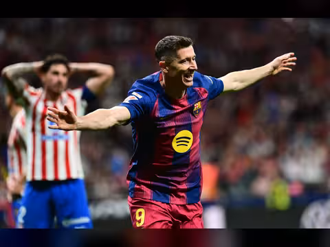 الدوري الإسباني: برشلونة يفوز على أتلتيكو مدريد والريال يخسر أمام مايوركا