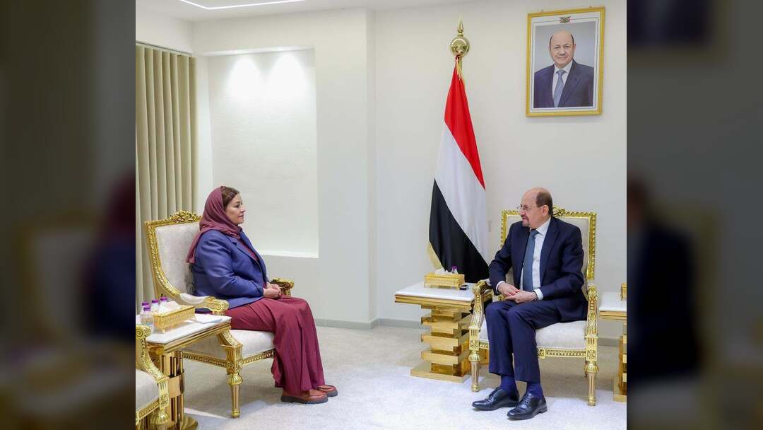 رئيس الوزراء يؤكد أهمية تعزيز العلاقات الثنائية مع الولايات المتحدة