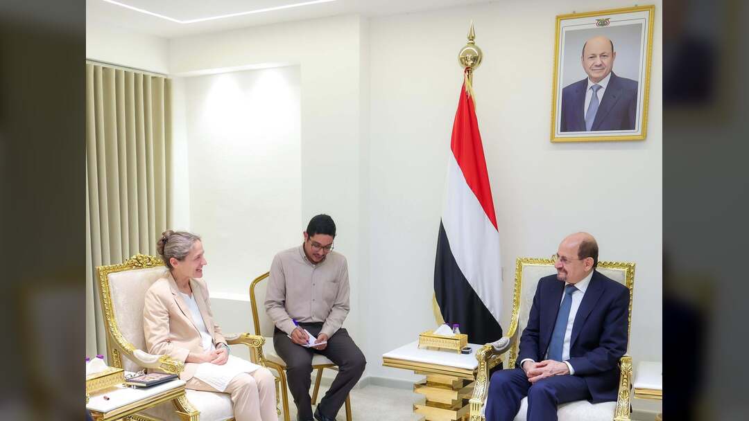 رئيس الوزراء يبحث مع السفيرة الهولندية تعزيز العلاقات الثنائية