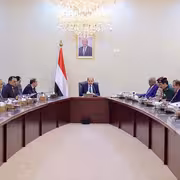 مجلس الوزراء يعقد اجتماعه الدوري ويقر إنشاء هيئة مستشفى الضالع العام