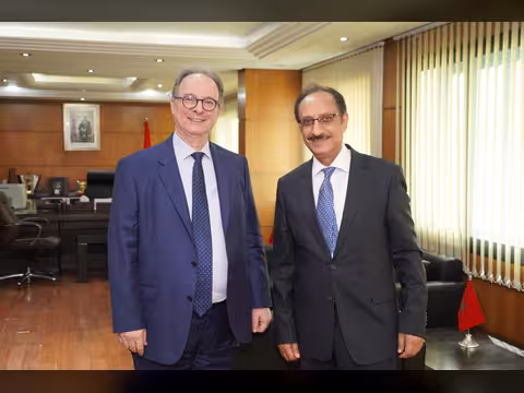 سفير اليمن يبحث تعزيز التعاون اليمني المغربي في مجال حقوق الإنسان