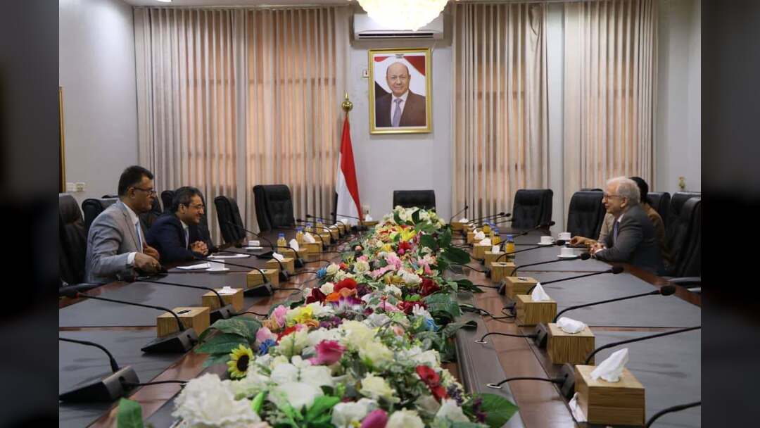 وزير الثقافة والسياحة يبحث مع السفير الألماني تعزيز الشراكة الثقافية والسياحية