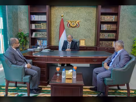 الصبيحي يؤكد على أهمية تأهيل كافة شبكات الاتصالات في المحافظات المحررة