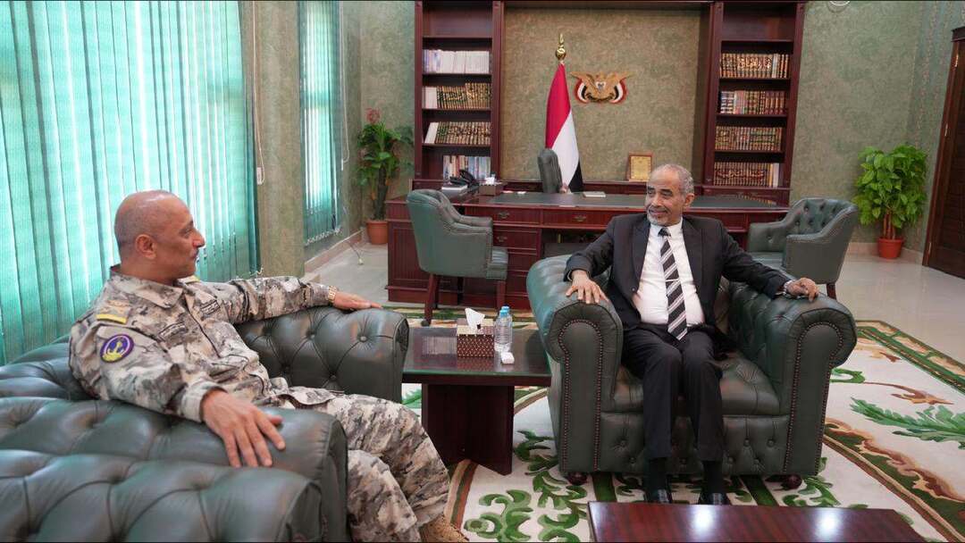 الفريق  الصبيحي يؤكد أهمية تعزيز قدرات مصلحة خفر السواحل