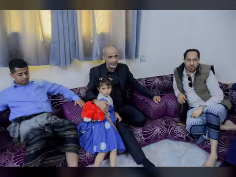 الصبيحي والبكري يقدمان واجب العزاء في استشهاد الدكتور عبدالرحمن الشاعر