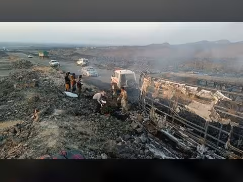 الحوادث المرورية تحصد ارواح اليمنيين