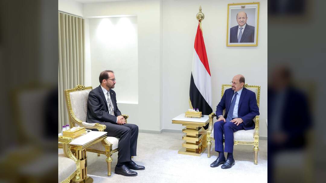 رئيس الوزراء يودع سفير الاتحاد السويسري في بلادنا بعد انتهاء فترة عمله