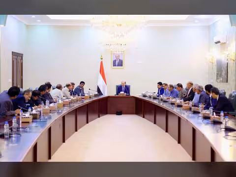 رئيس الوزراء يشدد على الدور التنسيقي الهام للأمانة العامة لرئاسة الوزراء