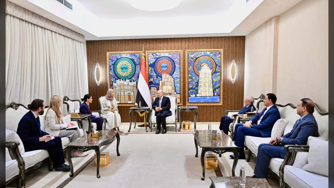 الرئيس العليمي يؤكد اولوية العمل على اغلاق ملف الوكلاء في اي اتفاق مع النظام الايراني