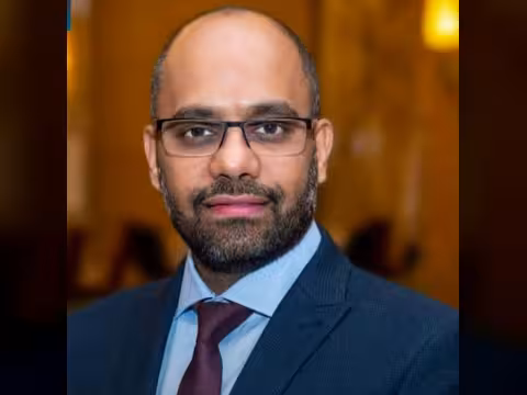 وزير الاتصالات: المسح الميداني لقطاع الاتصالات يهدف إلى وضع حلول جذرية لتحسين خدمات الاتصالات والأطياف الترددية