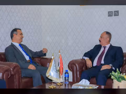 وزير النقل يبحث مع السفير الليبي تعزيز التعاون المشترك في قطاع النقل