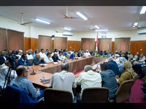 تنفيذي وادي وصحراء حضرموت يعقد اجتماعاً استثنائياً برئاسة الخنبشي لمناقشة الأوضاع الخدمية والتنموية
