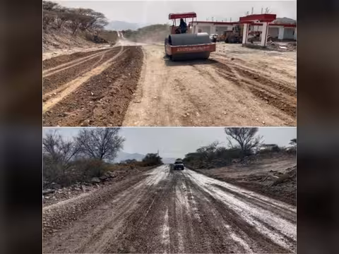 بمتابعة مستمرة من الوزير العقربي..  وزارة الأشغال تواصل تطوير طريق حبيل جبر العسكرية لتعزيز الربط بين المحافظات  