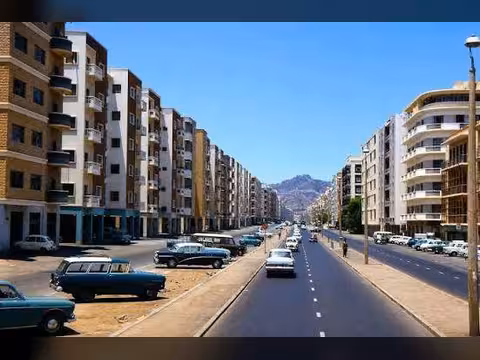 محافظ عدن يوجّه بإخلاء وهدم عمارتين في المعلا وصرف إيجار للسكان لمدة عام