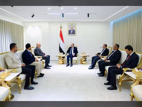 رئيس الوزراء يستقبل في عدن وفد منظمة اليونسكو