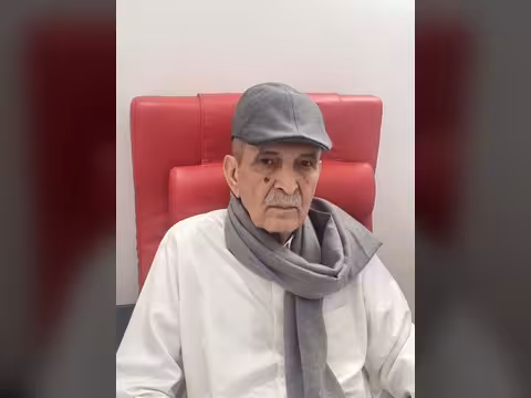 المستشار صالح الوالي يعزي أروى الهيال وإخوانها برحيل والدهم