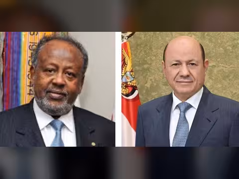رئيس مجلس القيادة يهنئ بذكرى استقلال جيبوتي