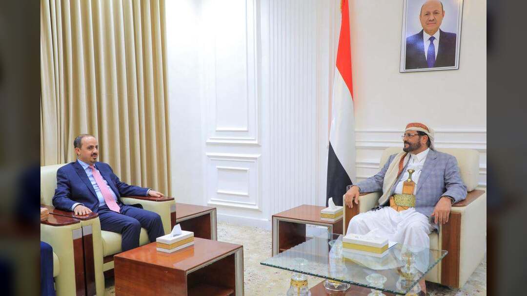  العرادة يلتقي وزير الإعلام ويؤكد أهمية توحيد الخطاب الإعلامي