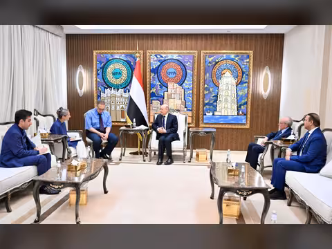 الرئيس العليمي يعرب عن تطلعه الى دور أوروبي فاعل لدعم برنامج التعافي وردع سلوك المليشيات