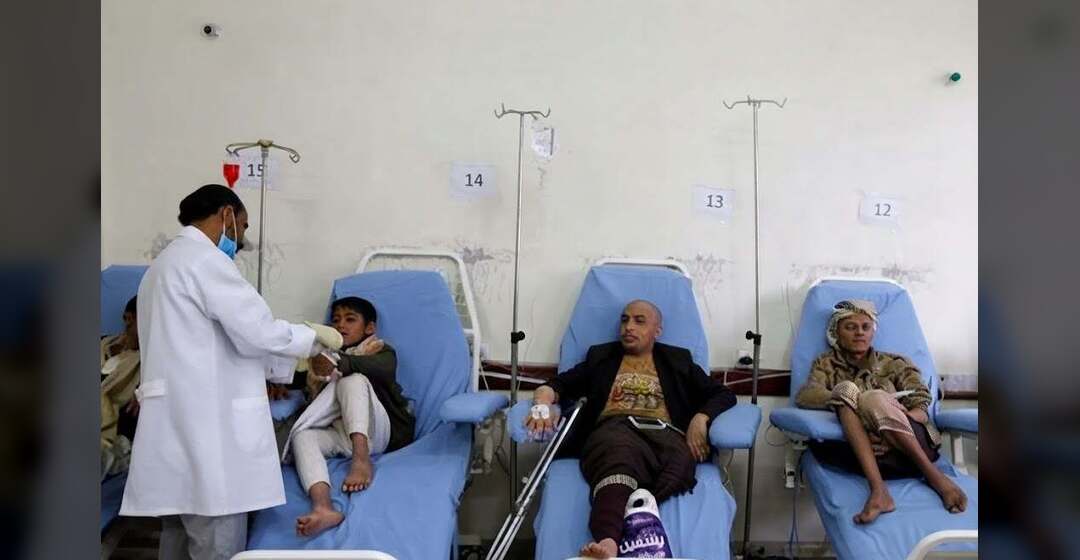 إغلاق أبواب مستشفيات صنعاء بوجه المرضى المدنيين وتخصيصها لجرحى ميليشيا الحوثي