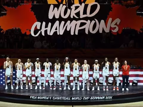 المنتخب الأمريكي لكرة السلة يحقق لقب كأس العالم للسيدات
