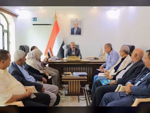  وزير النقل يناقش جهود التنسيق المشترك ومتابعة اوضاع مختلف قطاعات النقل في ظل المستجدات