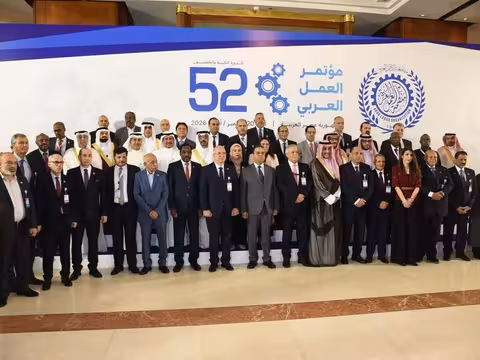 اختتام أعمال الدورة الـ52 لمؤتمر العمل العربي بالقاهرة بمشاركة اليمن