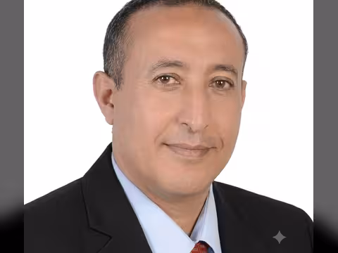 سياسي يمني: الحوثي أخطأ الحسابات في التمدد نحو عدن وتلقى ضربة قاسية