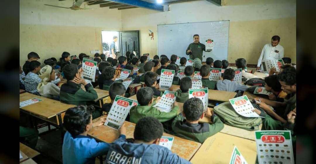 "مسام" ينفذ حملة إعلامية توعوية لطلاب مدرسة مخيم الجفينة بمخاطر الألغام