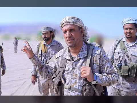 قائد المنطقة الثالثة: مأرب قلعة حصينة وعصية على الحوثيين، والجيش ينتقل من الدفاع إلى الهجوم