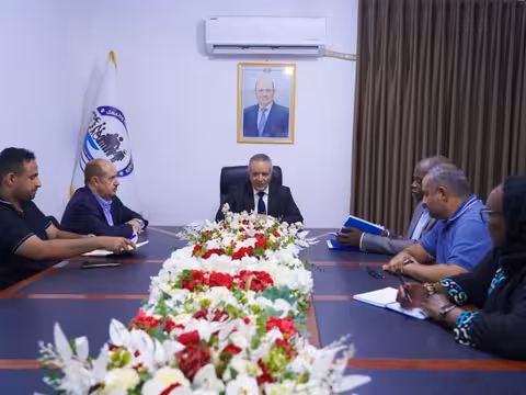 وزير الشؤون الاجتماعية يبحث مع "أوتشا" تعزيز الاستجابة الإنسانية لموجات النزوح وتنسيق جهود الطوارئ