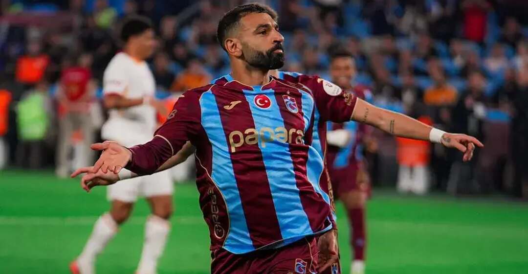 الأتراك يتغنون بمحمد صلاح ويصفونه ويشبهونه بميسي