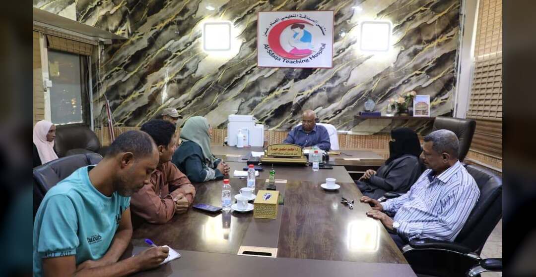 تعزيز التعاون الصحي بين مستشفى الصداقة ومكتب صحة الحديدة لتقديم الرعاية للنازحين