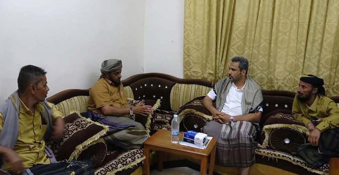 محافظ لحج يناقش مع قائد اللواء الأول مغاوير مستجدات جبهتي حيفان وعيريم بالصبيحة
