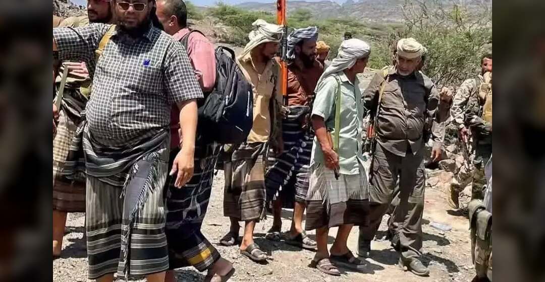 الصبيحي يتفقد العمليات العسكرية في جبهات الصبيحة ويشدد على اليقظة والجاهزية