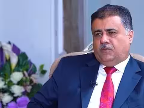 العيسي يهنئ بعثة منتخب الناشئين بالفوز على العراق ويحث اللاعبين على مواصلة العروض القوية