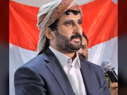 محافظ صنعاء في خطاب للشعب اليمني: تعز تدافع عن الجمهورية وصنعاء هي الهدف