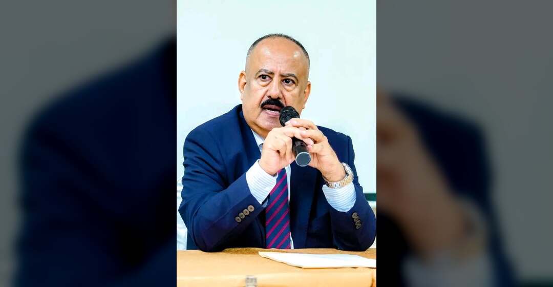 وزير النقل يؤكد أهمية تقييم مخاطر المرافق المينائية وتحديد الأولويات واتخاذ الإجراءات الوقائية