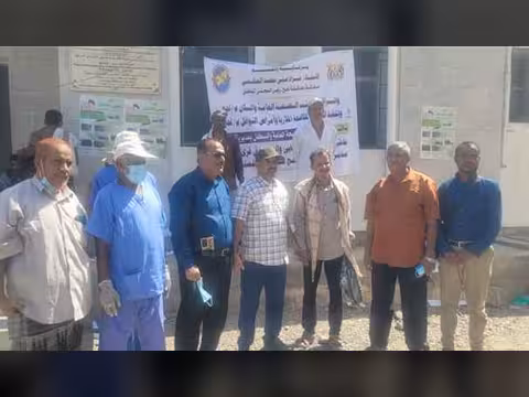 بتوجيهات المحافظ الحالمي.. تدشين حملة رش ضبابي لمكافحة الملاريا والضنك في المسيمير
