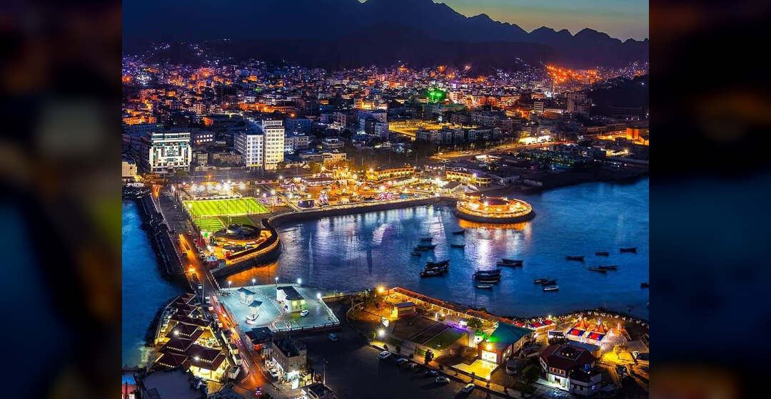 عاجل - دوي انفجارات عنيفة تهز العاصمة عدن