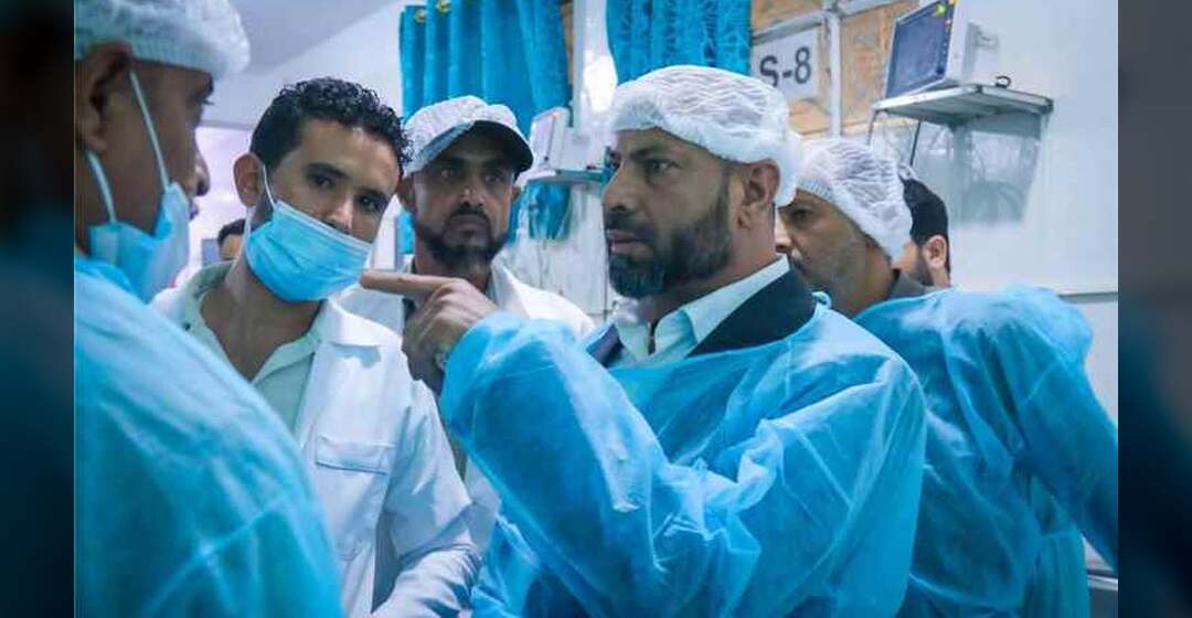 محافظ الضالع يفتتح قسم العناية المركزة بمستشفى النصر العام