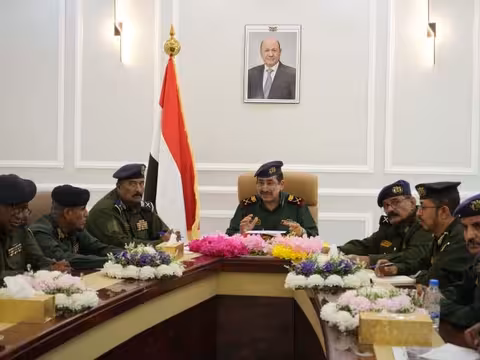 وزير الداخلية يوجه برفع الجاهزية وإحباط المخططات التخريبية الحوثية