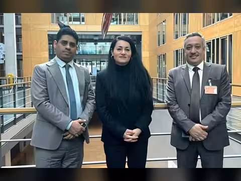 وزير حقوق الإنسان يبحث مع المفوضية السامية انتهاكات مليشيات الحوثي الإرهابية