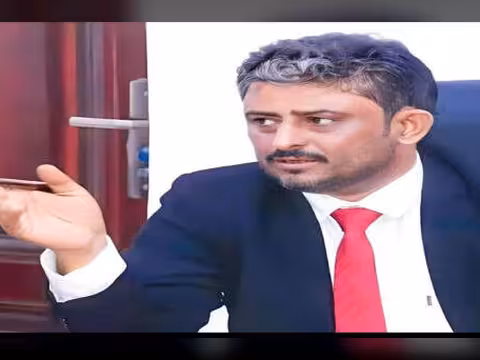 قيادي شبواني يدافع عن احتفال قيادات من شبوة باليوم الوطني السعودي ويؤكد: فيديو قديم يعكس الوفاء للمملكة